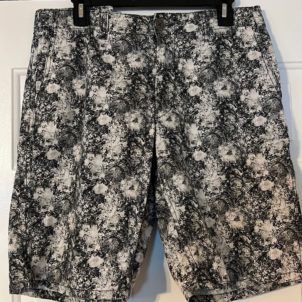 Authentic Icon Gently Worn Men’s Shorts